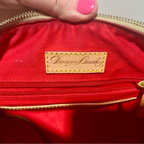 Dooney & Bourke Hydrangea Satchel Barrel Bag Pink Red - Picture 11 of 16